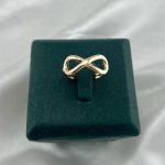 انگشتر بینهایت